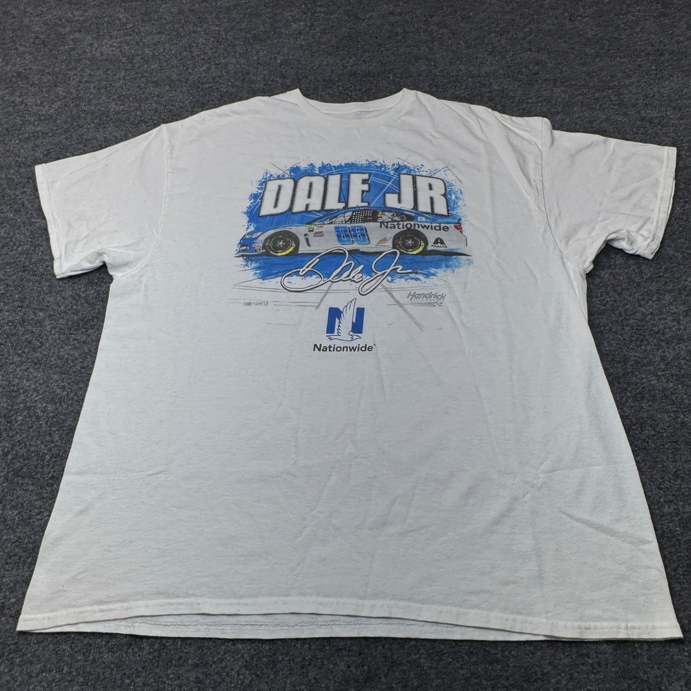 NASCAR T-Shirt Mens 2XL White Dale Jr 88 Nationwide Racing Graphic Tee Gorpcore